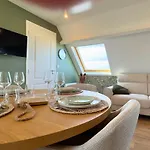 Apartamento ô La Belle Vue, For 4 People Le Portel