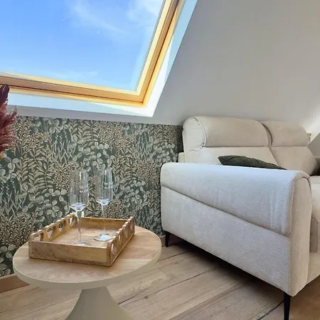Apartment O La Belle Vue, For 4 People *